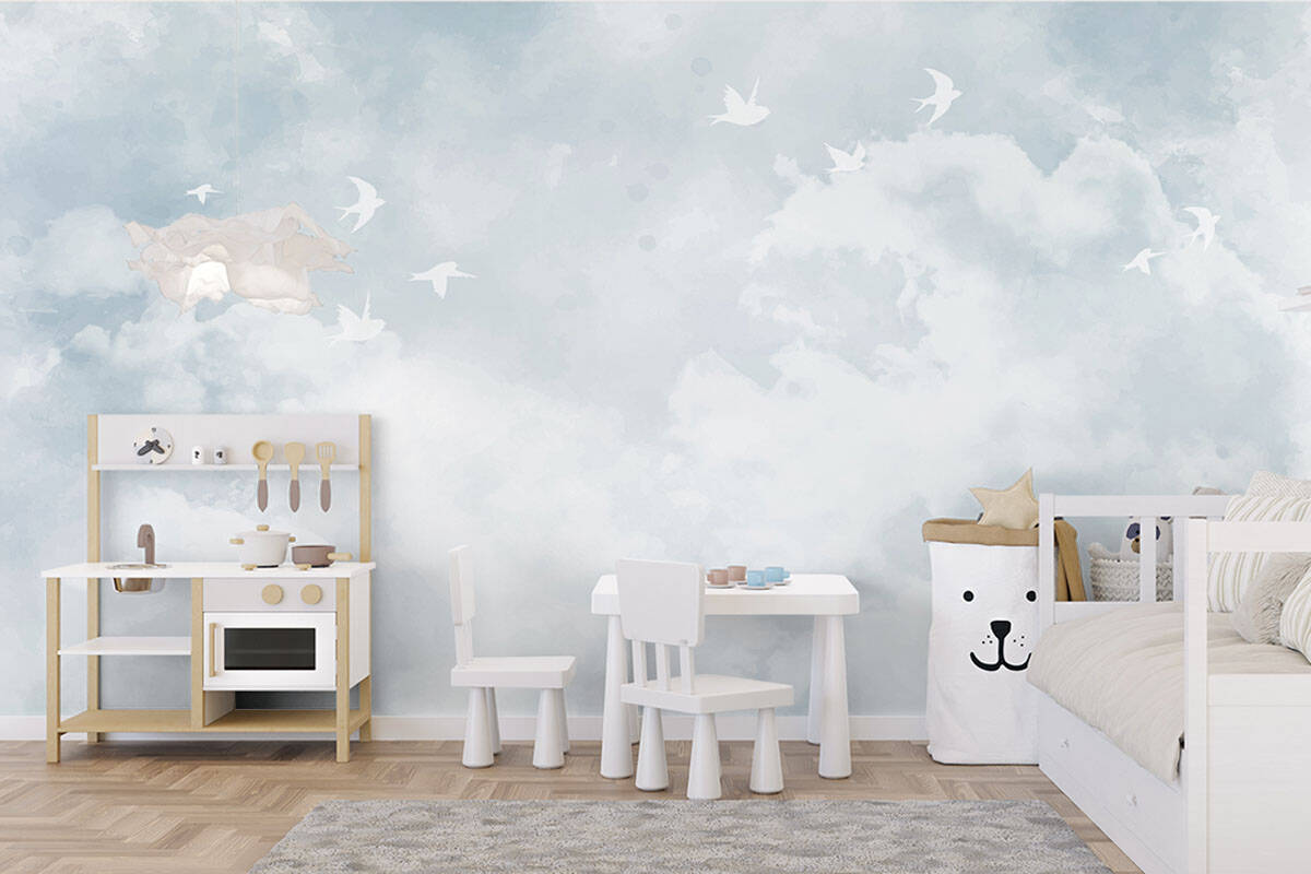Behang-kinderkamer-Wolken-en-vogels-Johnnywallpaper