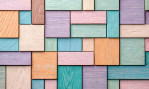 Pastel houtlook behang met blokken in kleur